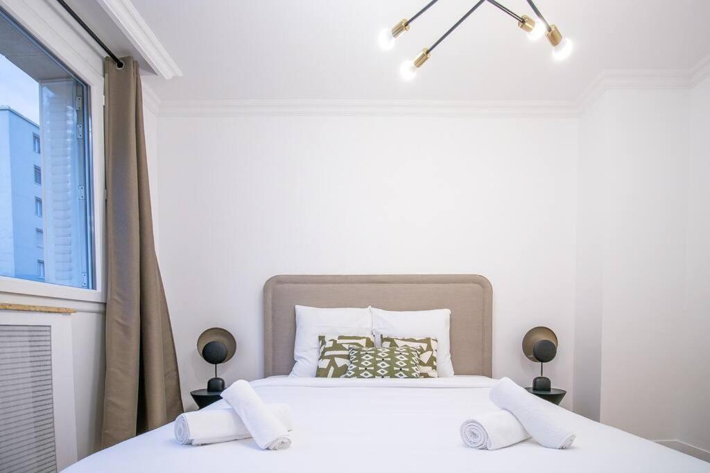 6pers-balcony-paris 12-hopital Trousseau Appartement Parijs